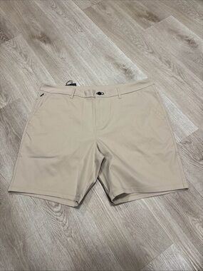 Public Rec Dealmaker Chino Shorts 40 Short Casual Golf NWT Sand